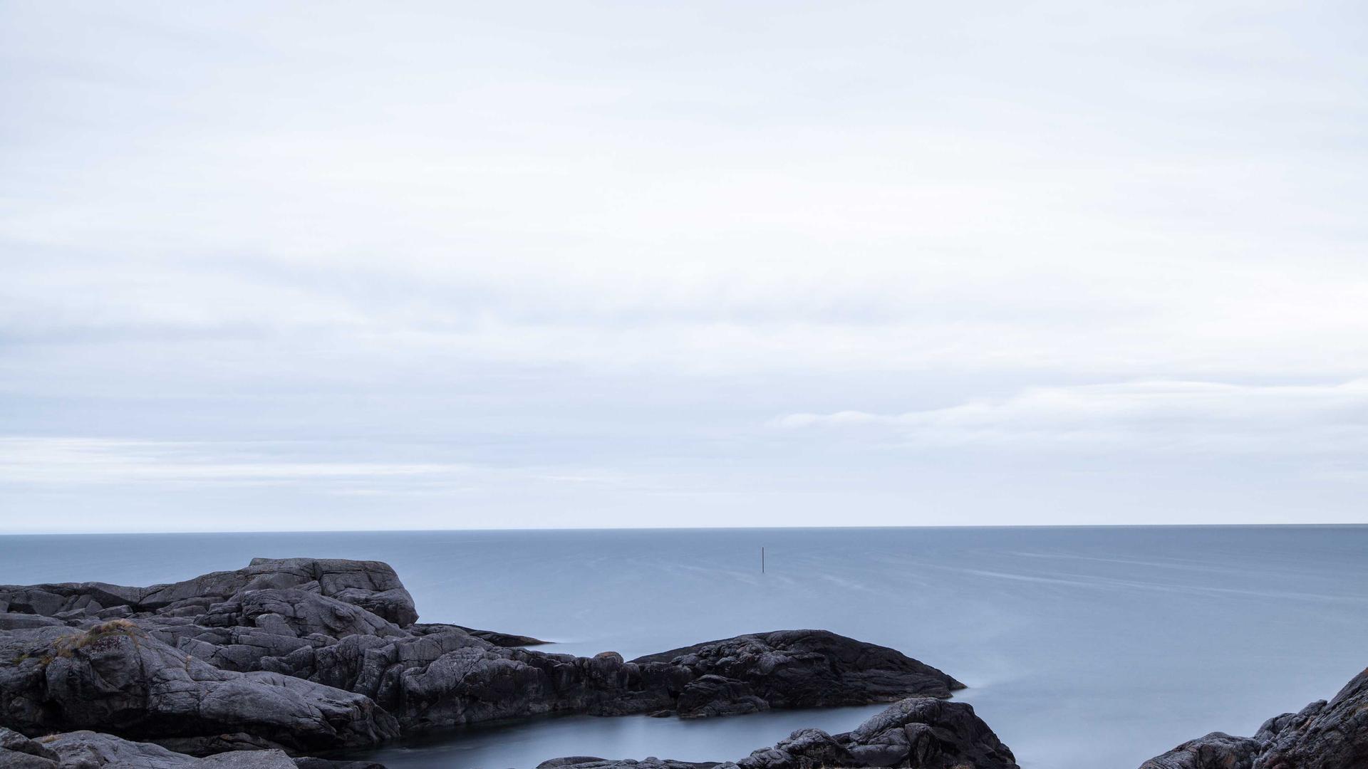 Fondo Inc team meeting